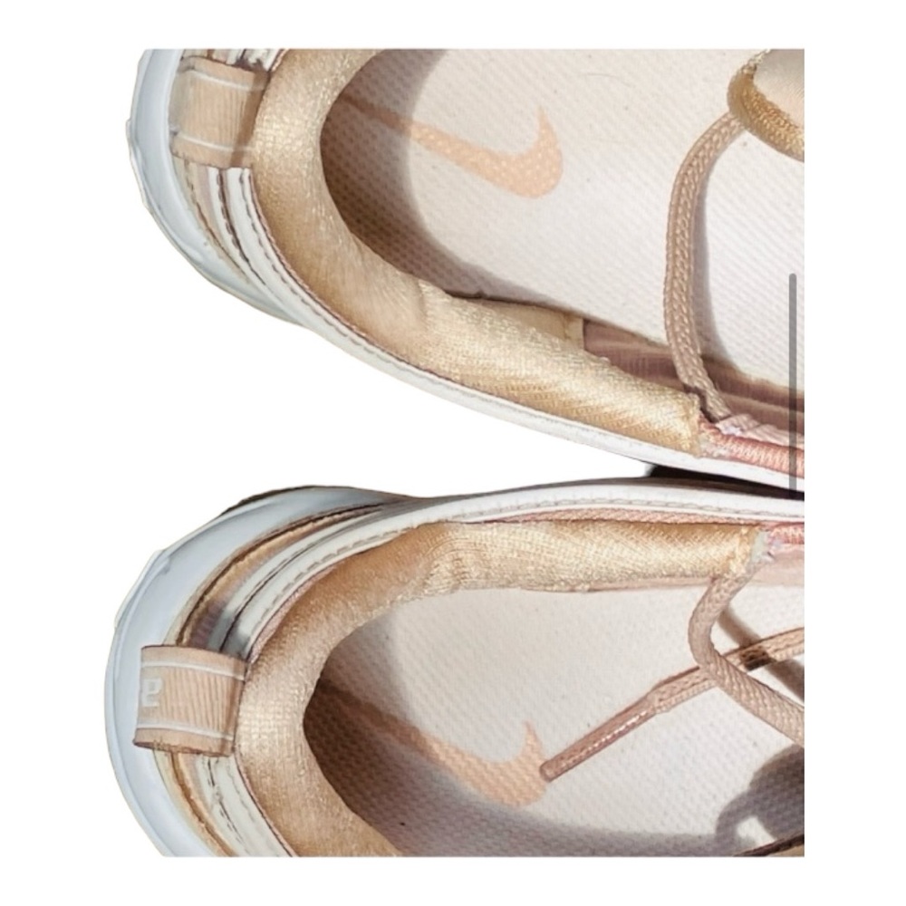 Nike Sneakers - Picture 4 of 7